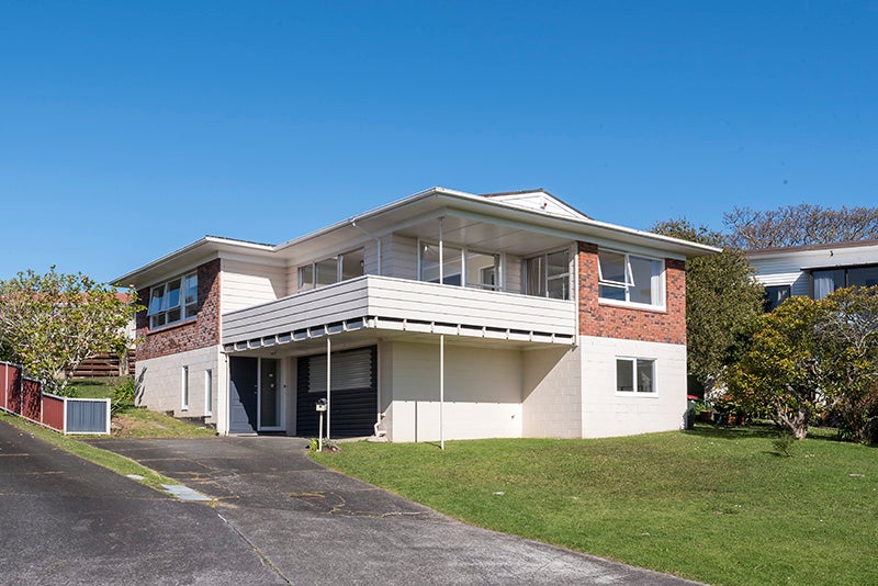 15 Coates Road, Cockle Bay, Auckland - Carousel 1