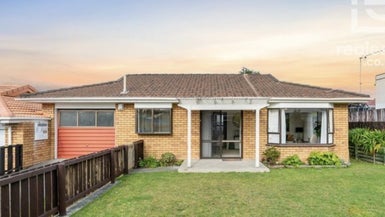 1/27 King Edward Avenue, Papakura, Auckland - Carousel 1