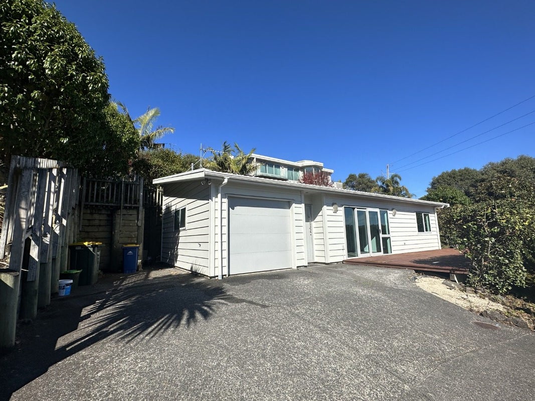 144 Kittiwake Drive, Schnapper Rock, Auckland - Carousel 1
