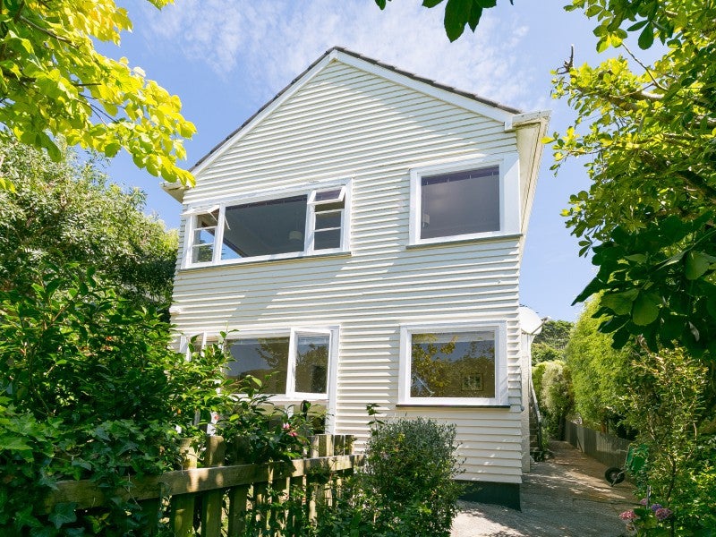 172 Cockayne Road, Ngaio, Wellington - Carousel 1