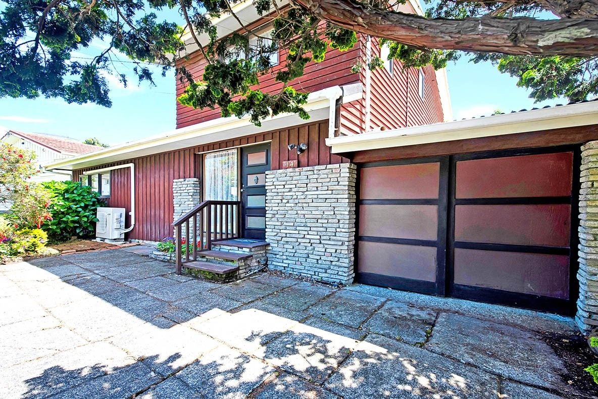 14 Redwood Avenue, Tawa, Wellington - Carousel 2