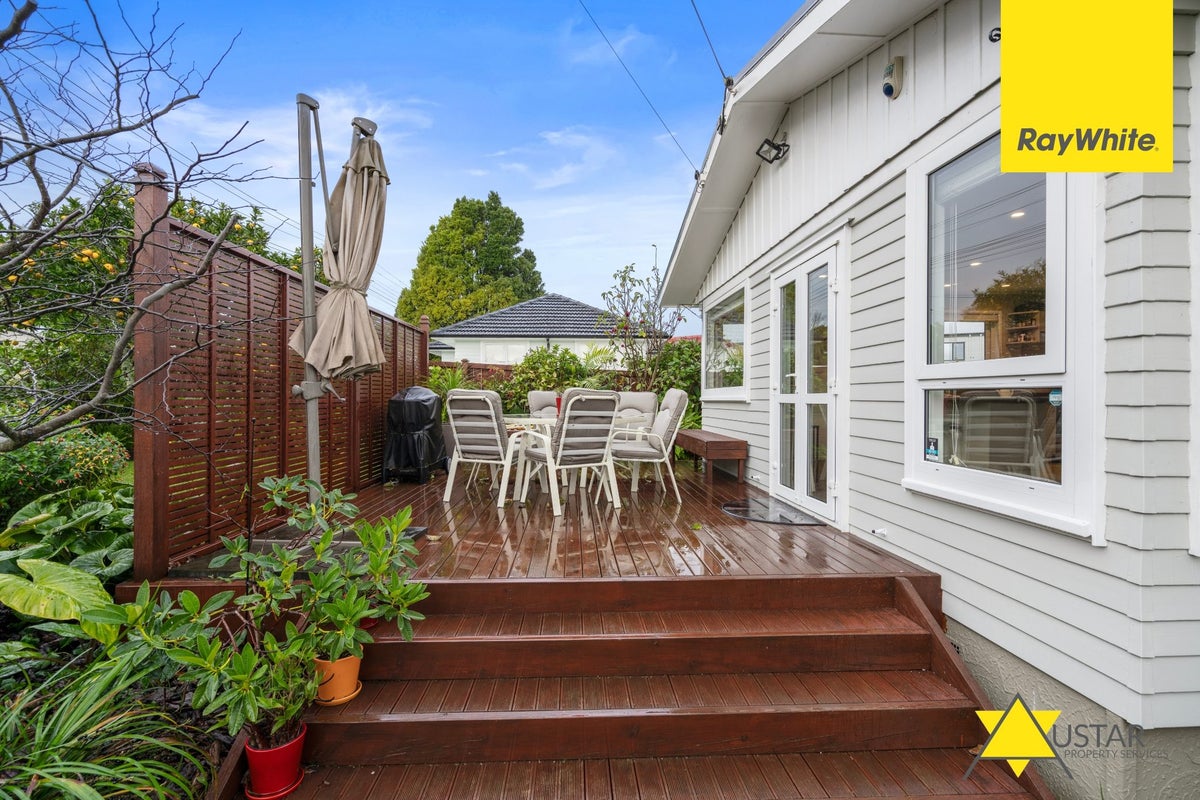 115 Vodanovich Road, Te Atatu South, Auckland - Carousel 2