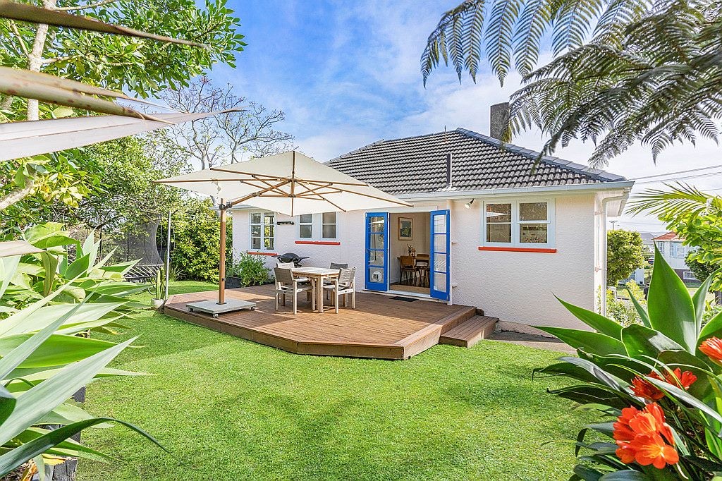 1 Thomson Street, Mount Roskill, Auckland - Carousel 1