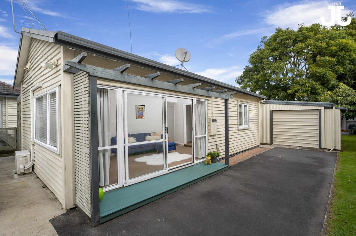 12A Kiteroa Street, Greerton, Tauranga - Carousel 1