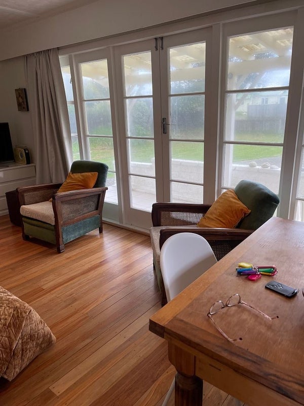 12 The Avenue, Otaki Beach, Otaki - Carousel 2