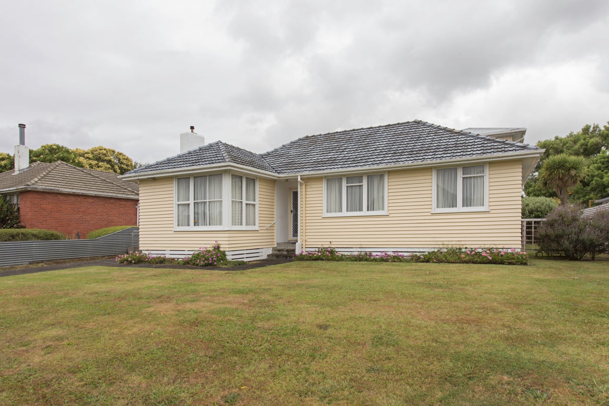 147 Rugby Street, Awapuni, Palmerston North - Carousel 2