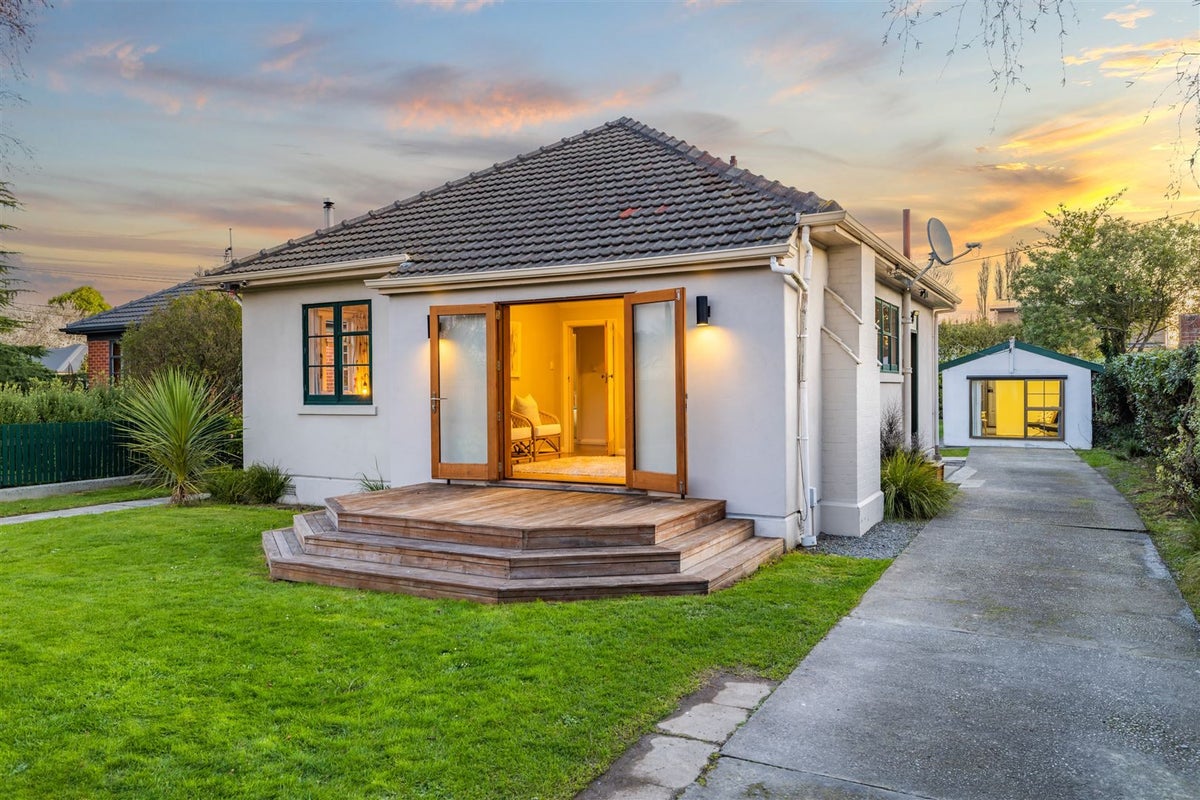 123 Selwyn Street, Somerfield, Christchurch - Carousel 20