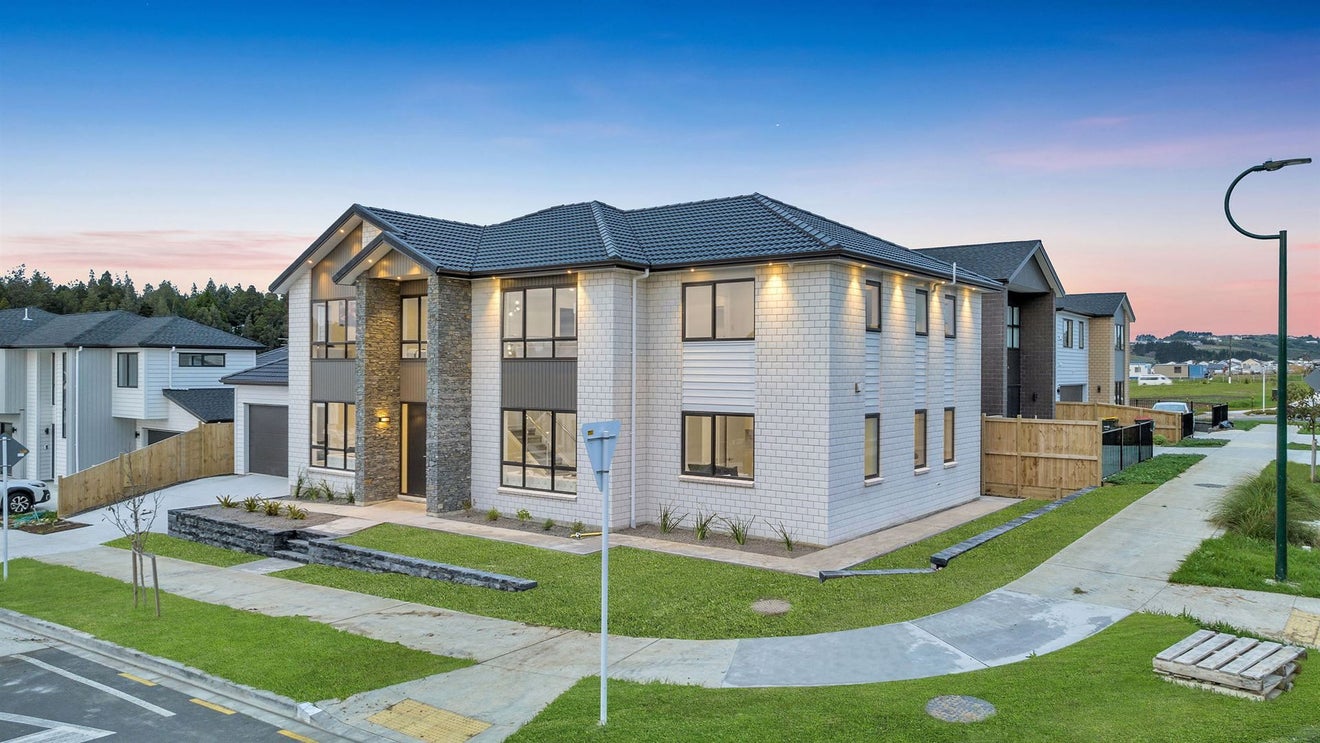 18 Tullymore Drive, Flat Bush, Auckland - Carousel 38