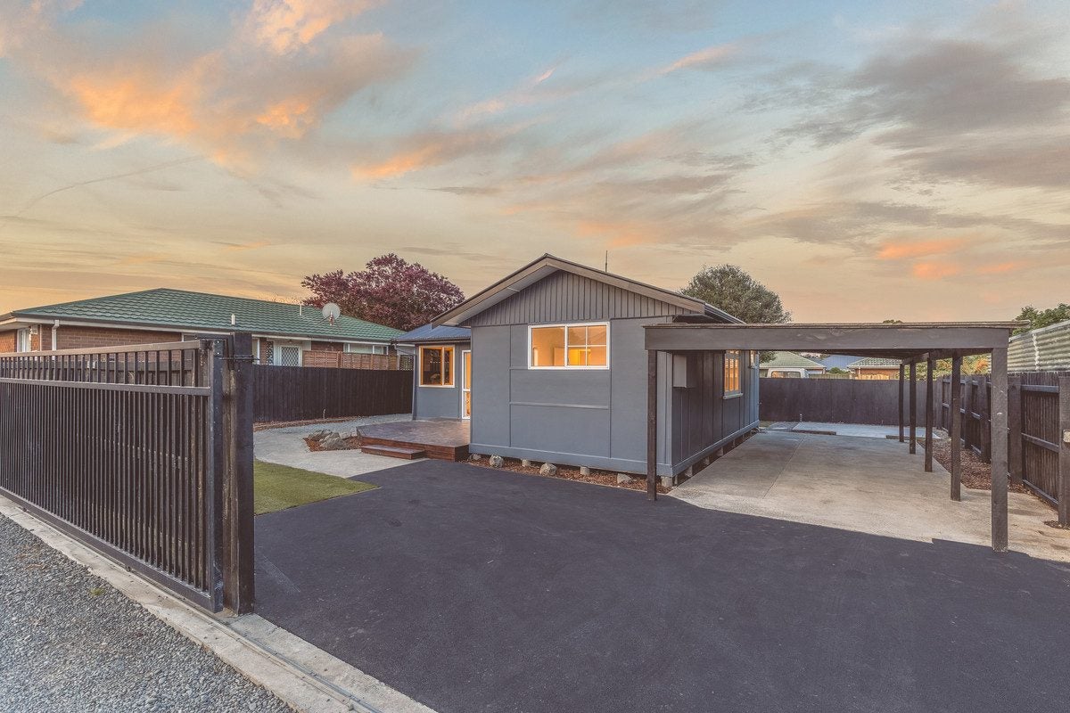 1/42A Shands Road, Hornby, Christchurch - Carousel 17