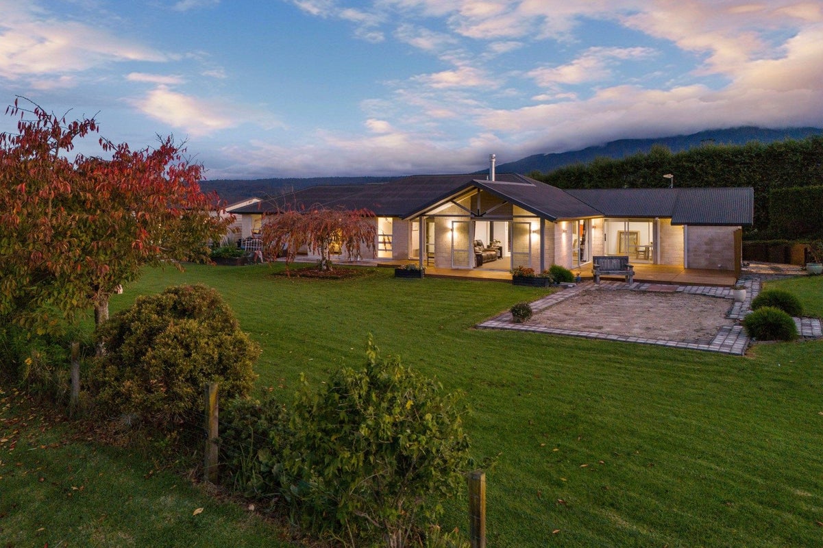 325 Lockington Road, Aongatete, Katikati - Carousel 1