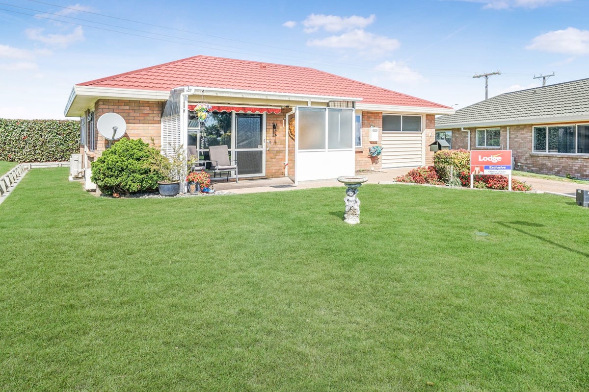 30/4 Admiral Crescent, Flagstaff, Hamilton - Carousel 1