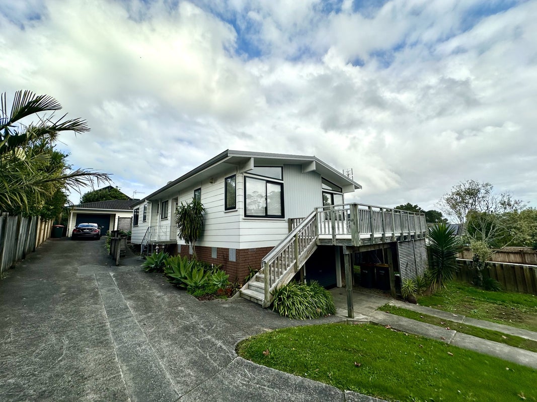 55 Lavery Place, Sunnynook, Auckland - Carousel 2