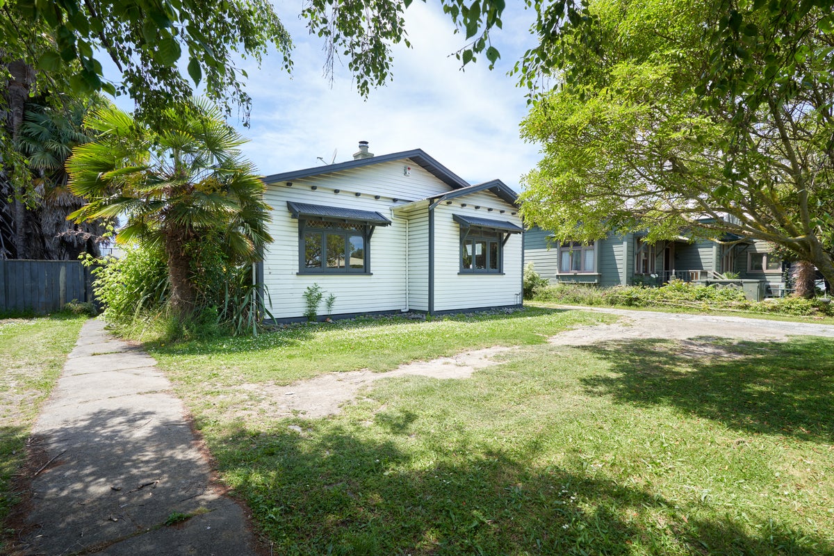 902 Heretaunga Street East, Parkvale, Hastings - Carousel 2