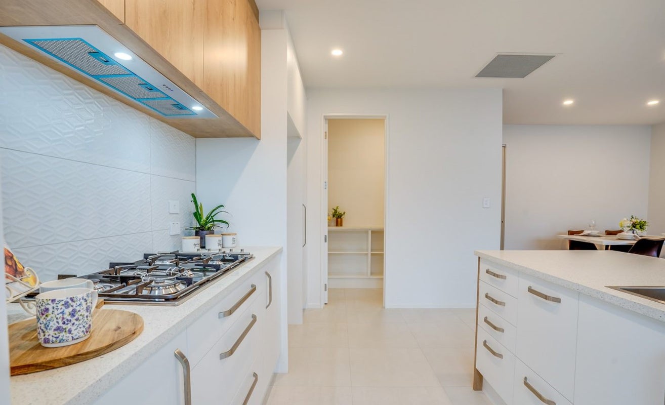 8 Glengael Drive, Halswell, Christchurch - Carousel 2