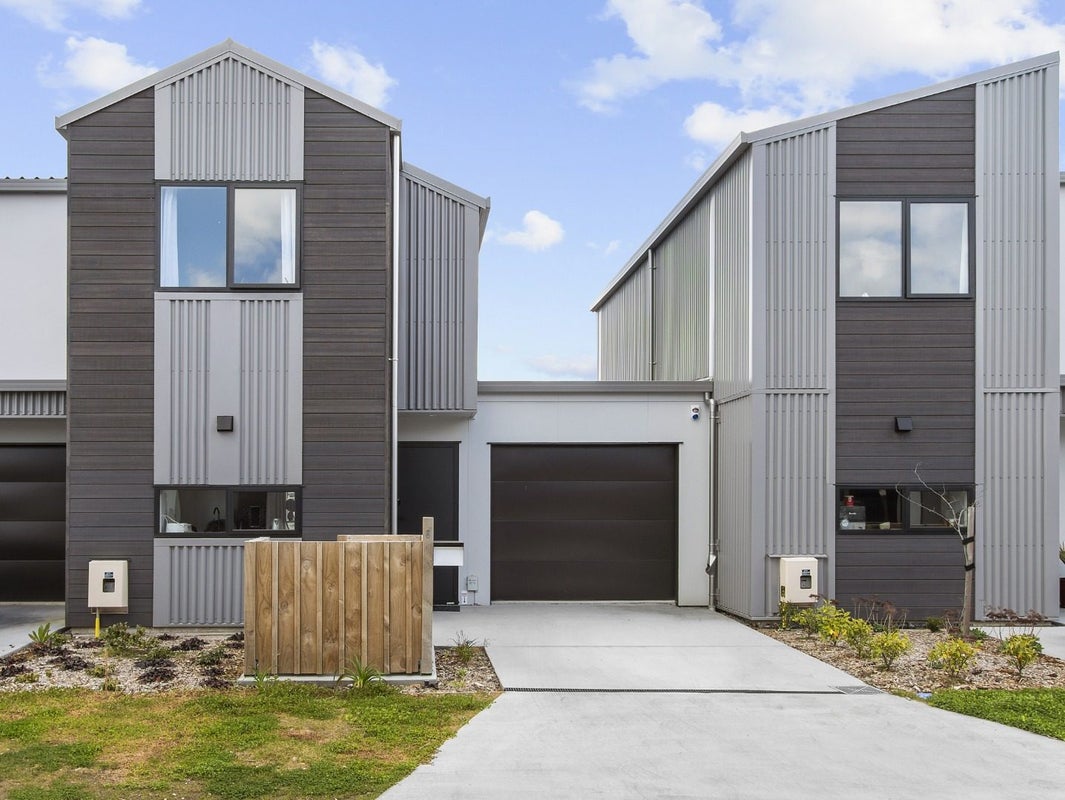 8 Gecko Lane, Hamilton Lake, Hamilton - Carousel 1