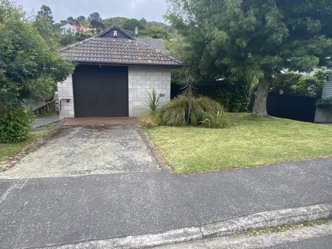 30 Friend Street, Karori, Wellington - Carousel 2