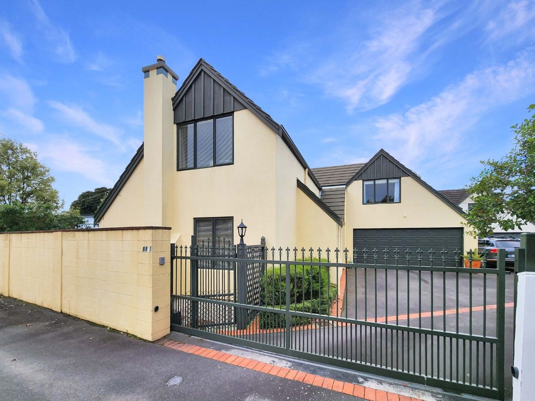 1/88 Waterloo Road, Hutt Central, Lower Hutt - Carousel 1