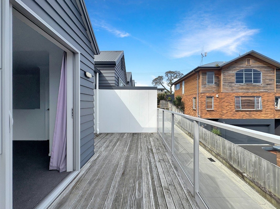 3/5 Teddy Street, Whitiora, Hamilton - Carousel 11