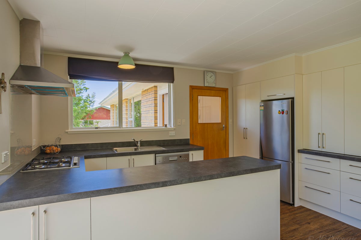 49 Barnes Street, Glenwood, Timaru - Carousel 2