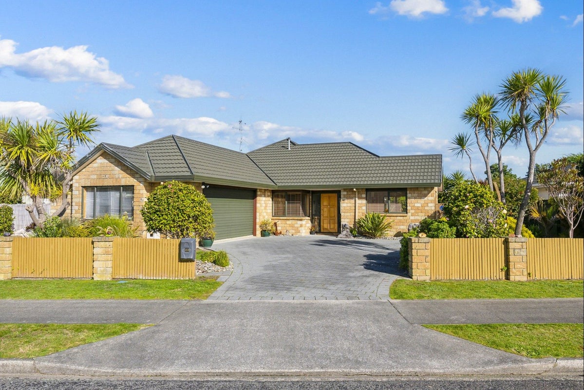 22 Beach Haven Place, Paraparaumu Beach, Paraparaumu - Carousel 1