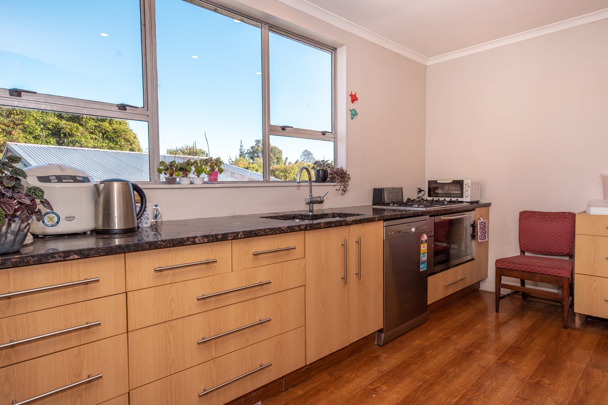 55 Neighbours Street, Waimangaroa, Westport - Carousel 2