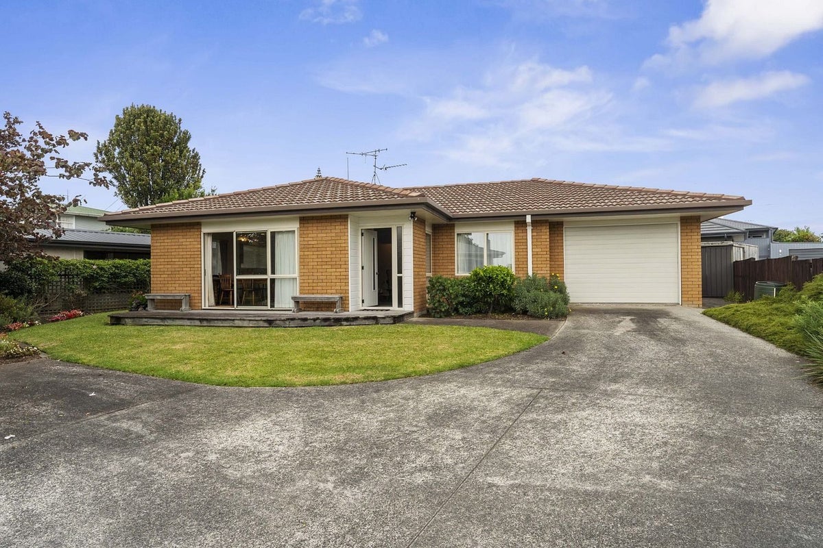 48B Emmett Street, Greerton, Tauranga - Carousel 2