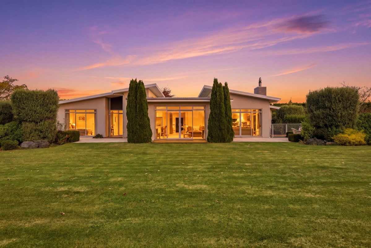 73 Camwell Park, Flaxton, Kaiapoi - Carousel 1