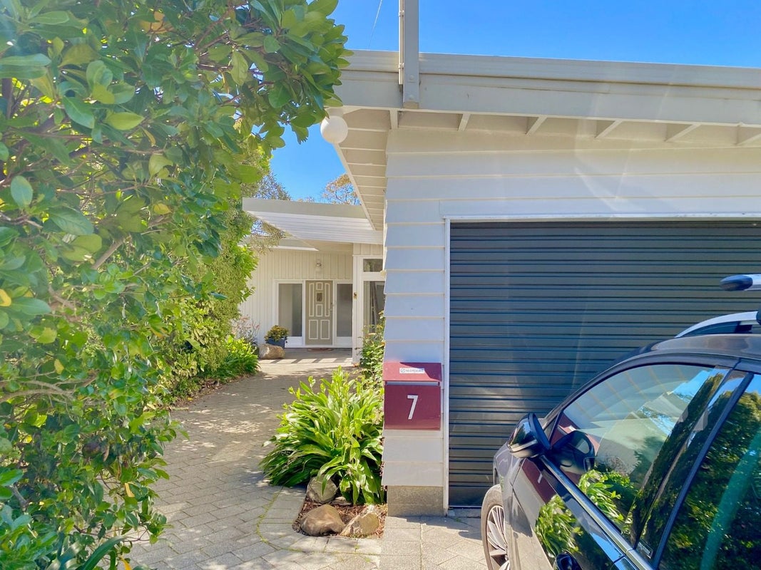 7 Spencer Street, Crofton Downs, Wellington - Carousel 16