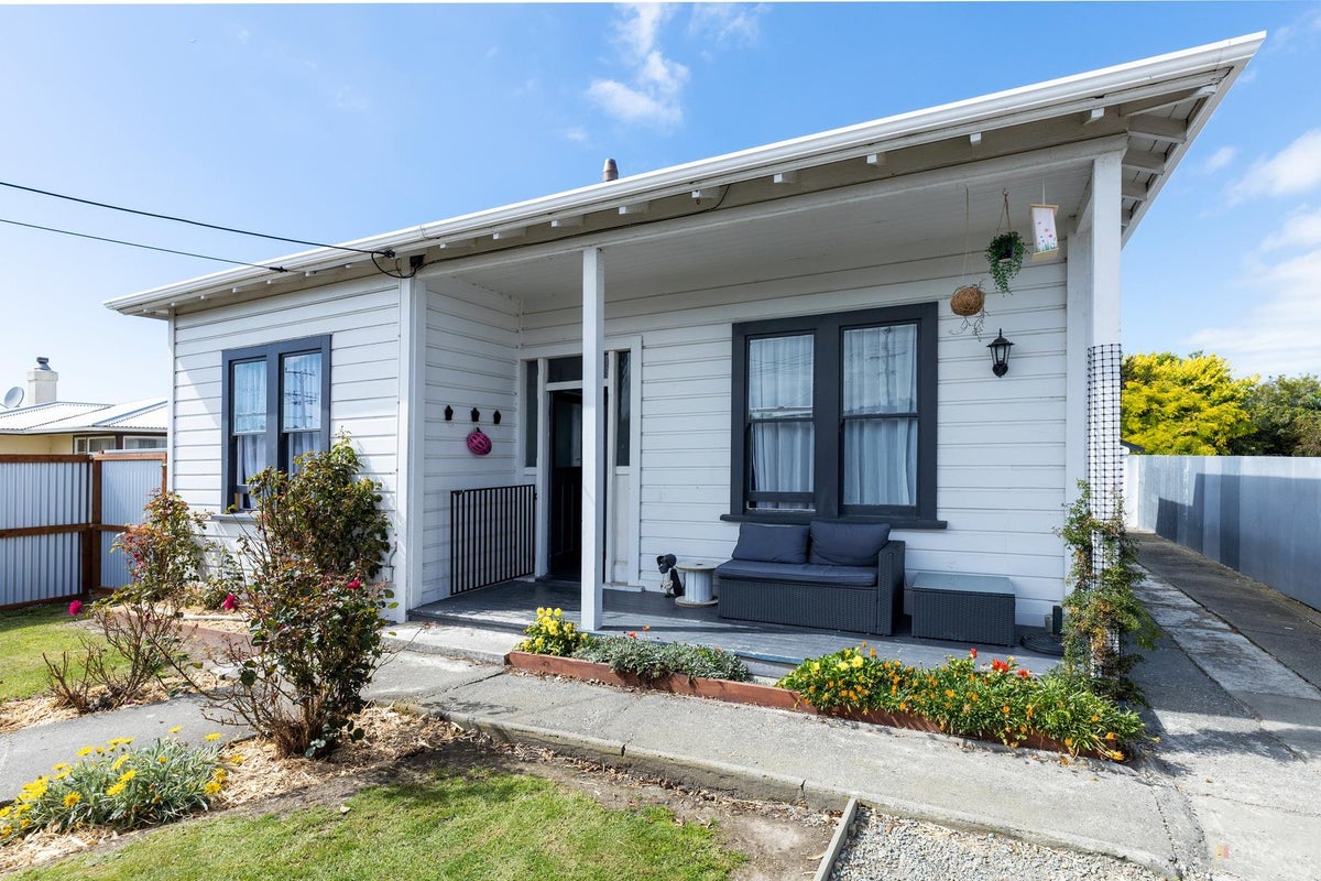 9 Hertford Street, Kensington, Timaru - Carousel 2