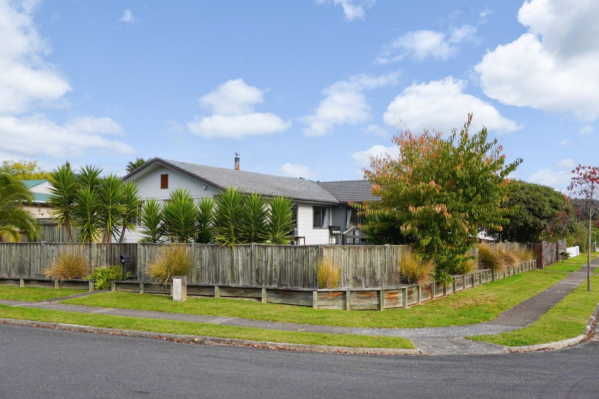 28 Tennyson Drive, Owhata, Rotorua - Carousel 12