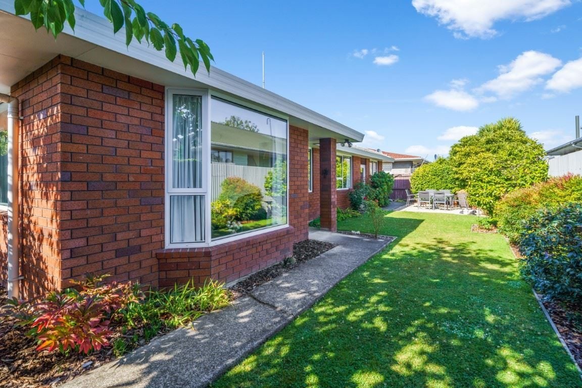 11B Strickland Street, Sydenham, Christchurch - Carousel 1