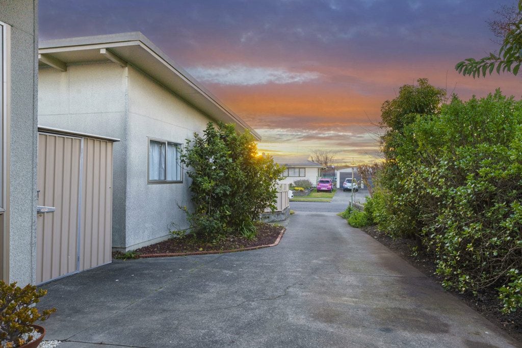 19 Skerrett Crescent, Tamatea, Napier - Carousel 16