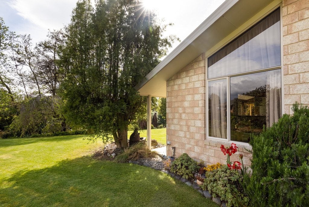 8 Ward Street, Springlands, Blenheim - Carousel 35