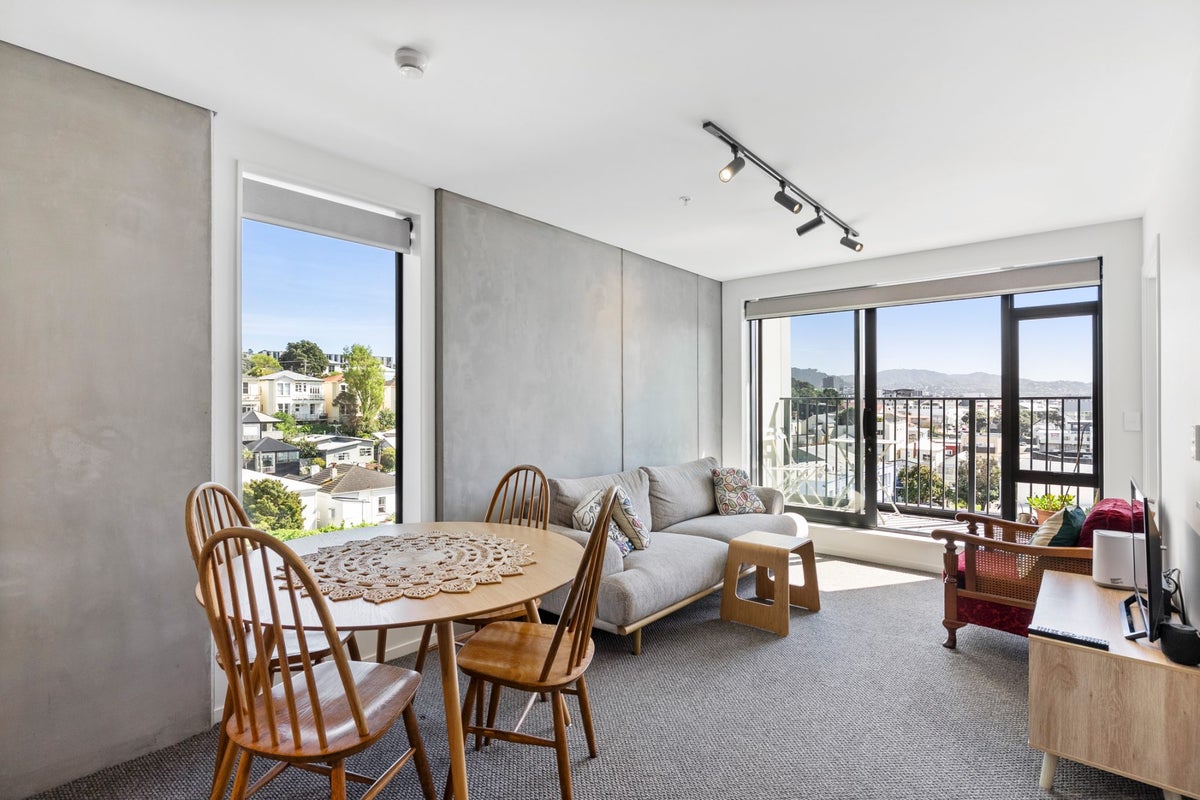 601/21 King Street, Mount Cook, Wellington - Carousel 1