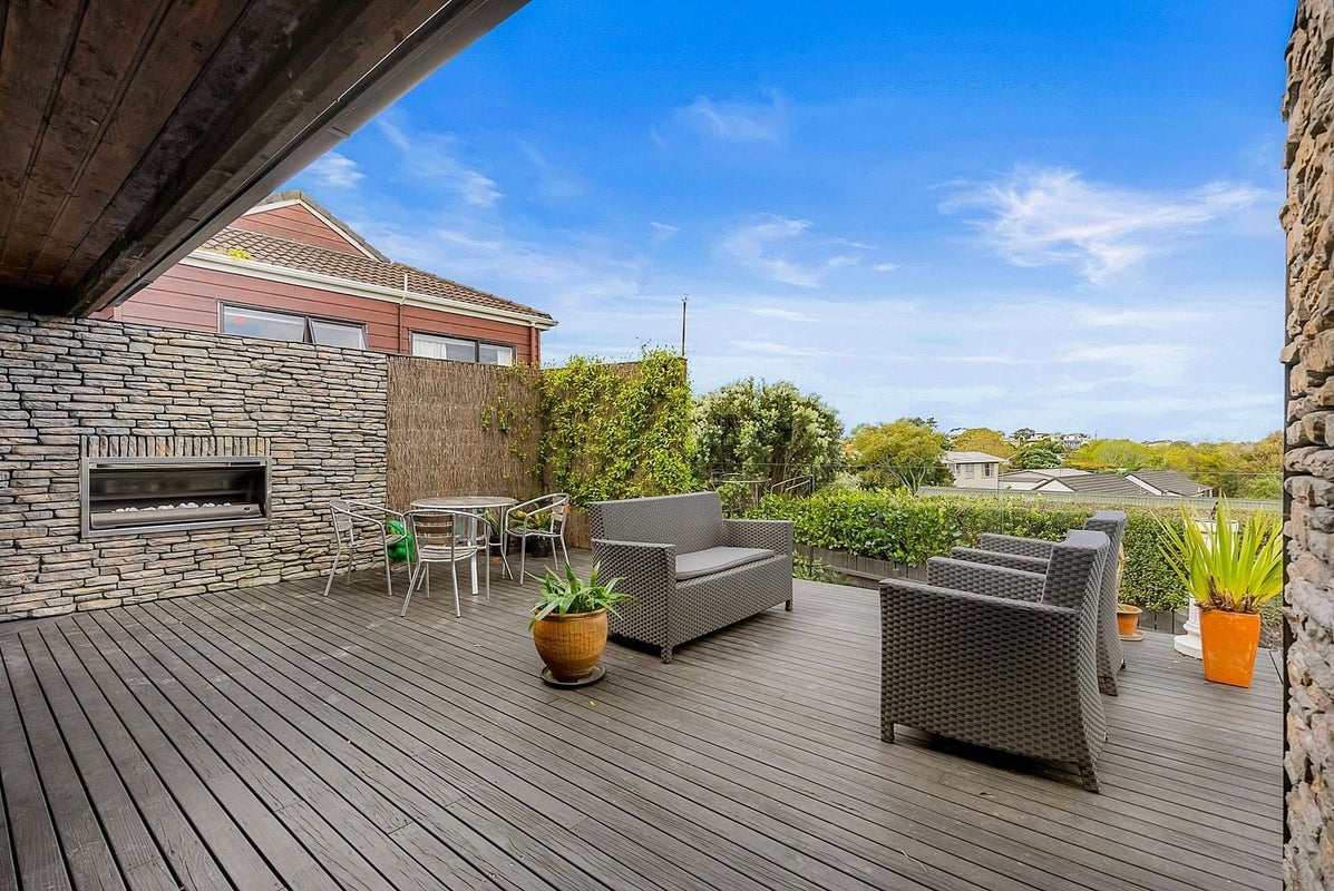 45 Amorino Drive, Red Beach, Whangaparaoa - Carousel 2