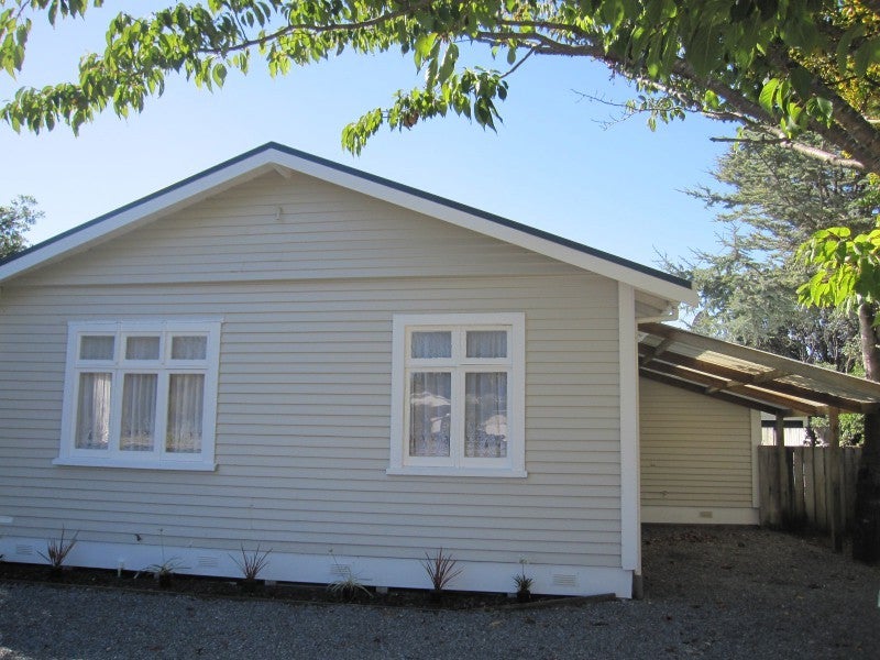 28 Manuka Street, Otaki Beach, Otaki - Carousel 23