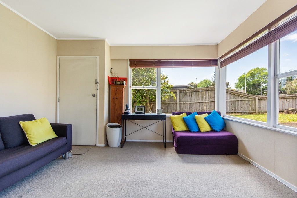1/61 Cardiff Road, Pakuranga, Auckland - Carousel 26