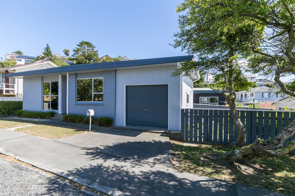 44A Clifford Rd, Johnsonville, Wellington - Carousel 1