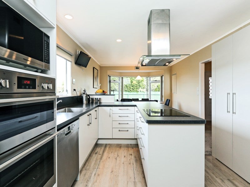 105 Harold Holt Avenue, Pirimai, Napier - Carousel 2