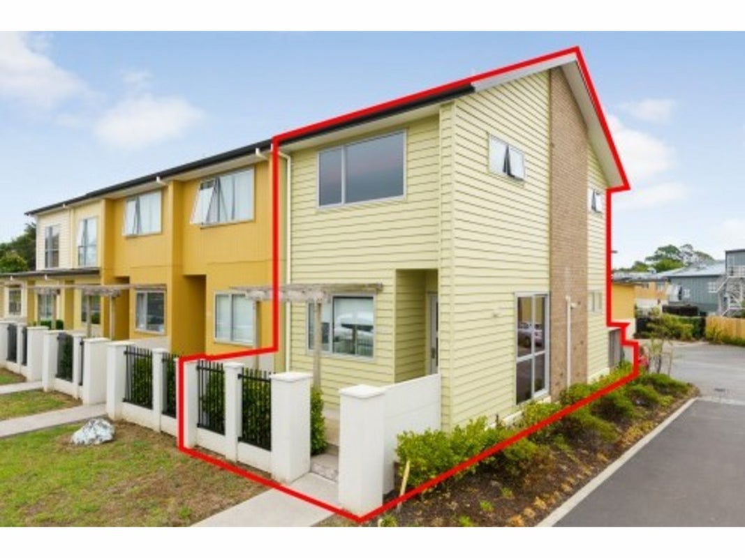 23/11 Ray Small Drive, Papakura, Auckland - Carousel 1