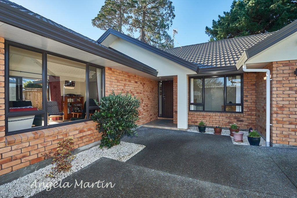 28A Rainforth Street, Roslyn, Palmerston North - Carousel 2