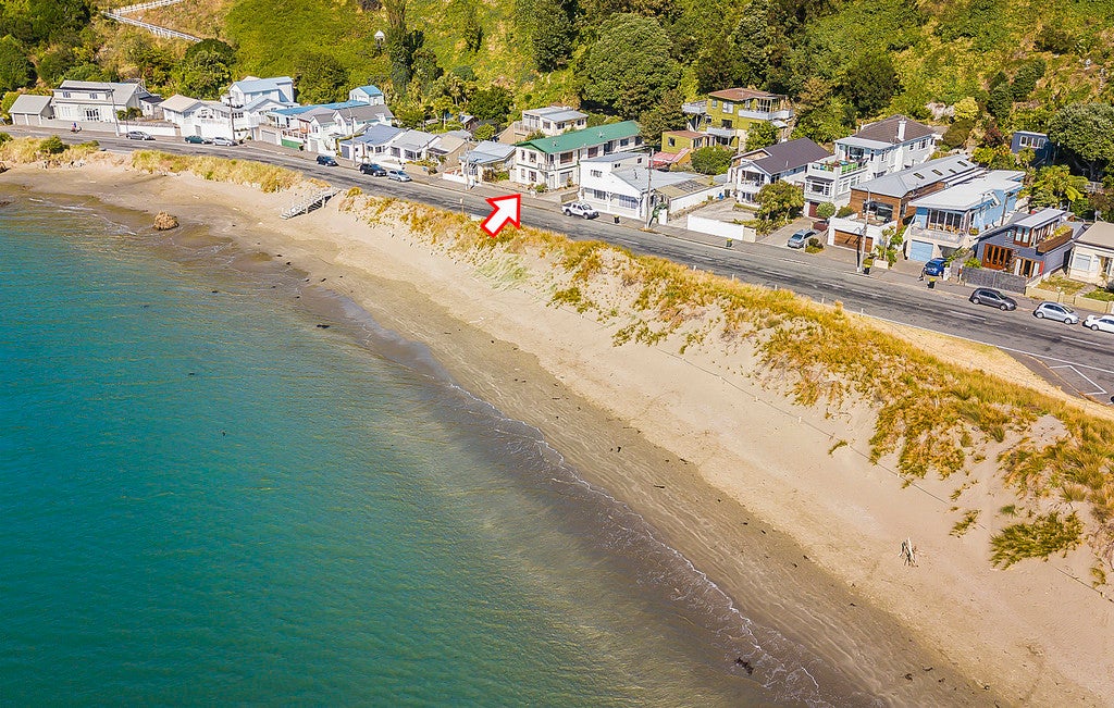 1/179 Marine Parade, Seatoun, Wellington - Carousel 2