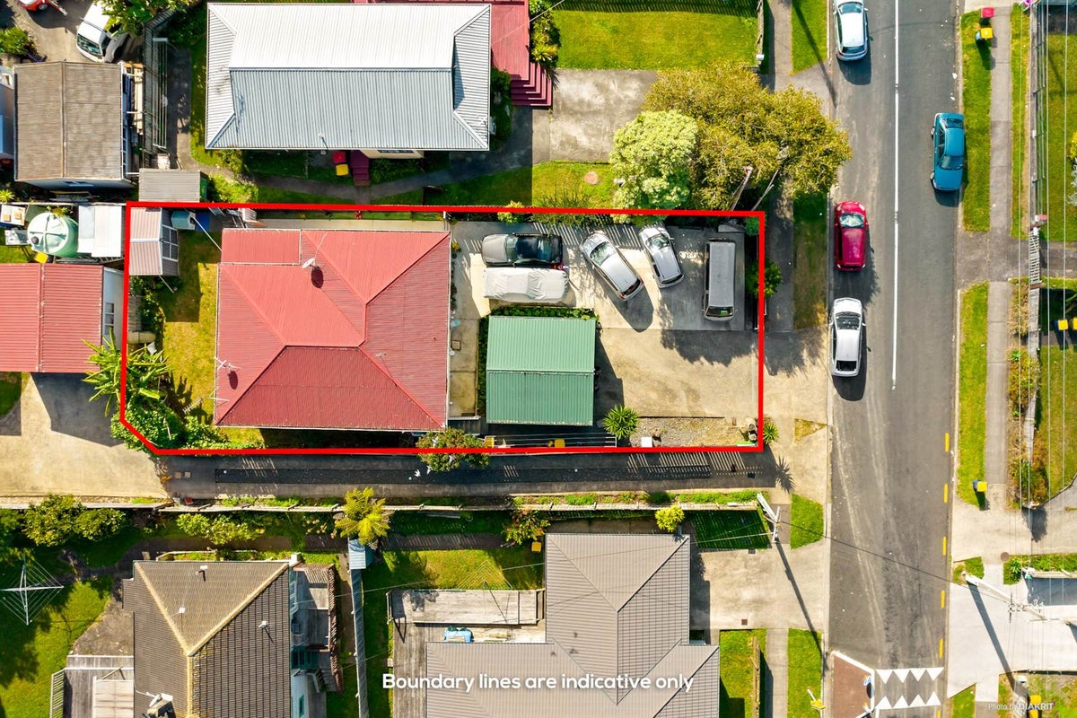 50A Kelwyn Road, Kelston, Auckland - Carousel 2