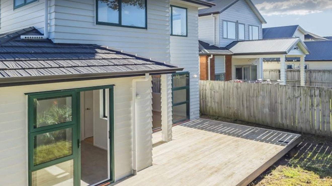 50 Pate Crescent, Favona, Auckland - Carousel 1