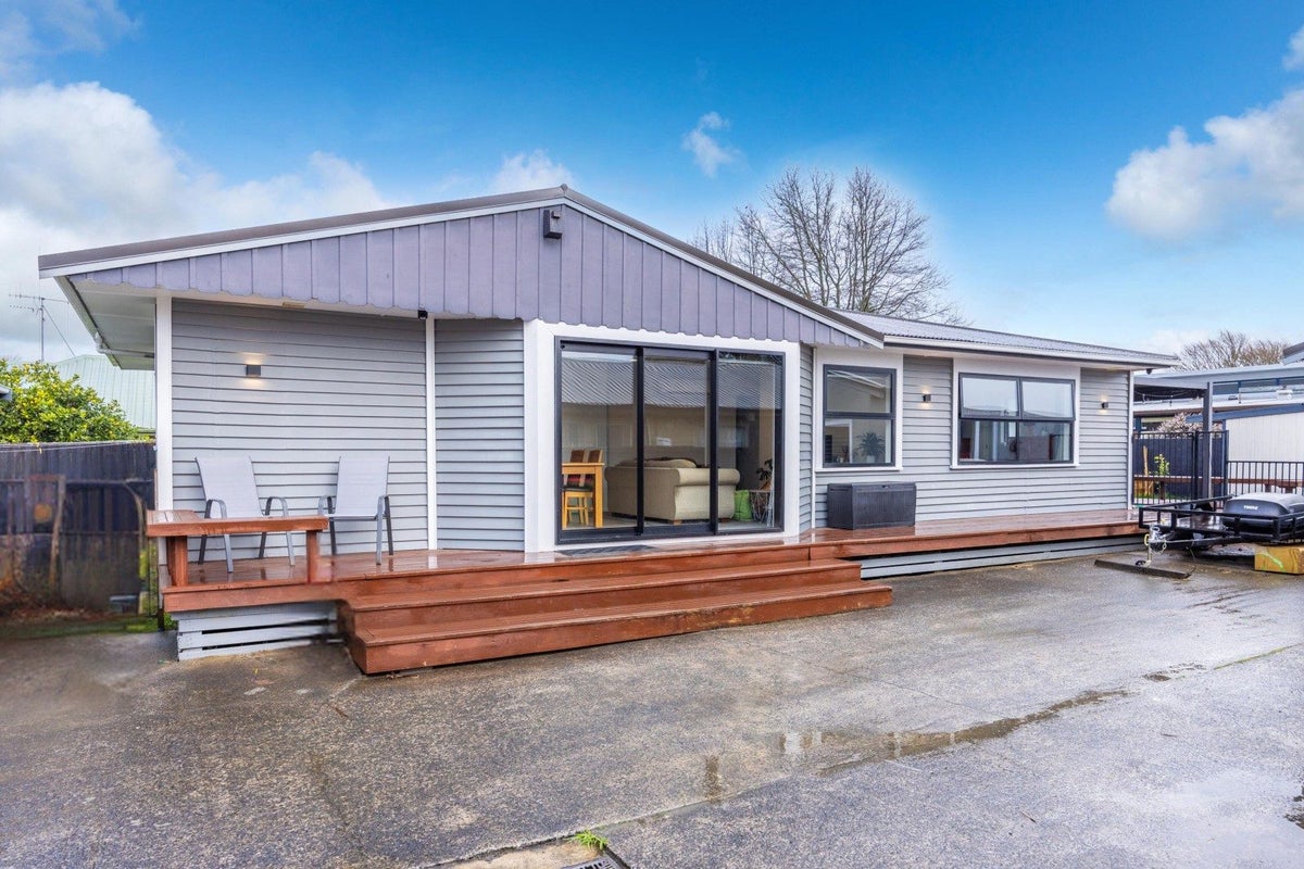 87A Silverdale Road, Silverdale, Hamilton - Carousel 2