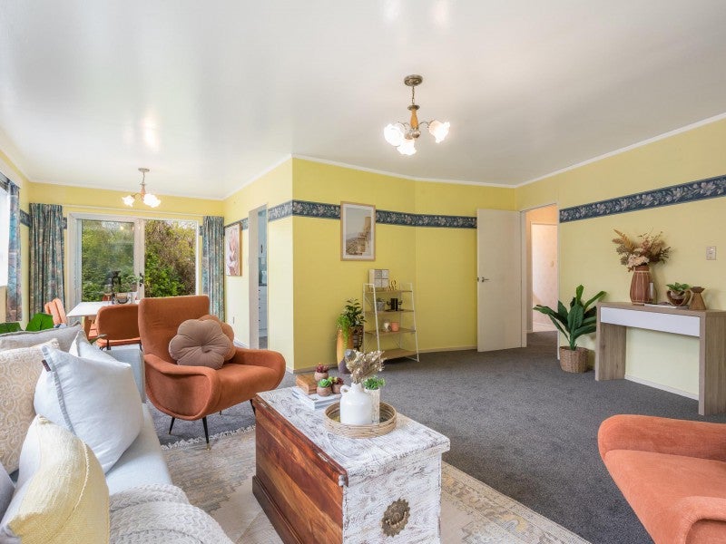 292A Main Road, Tawa, Wellington - Carousel 2