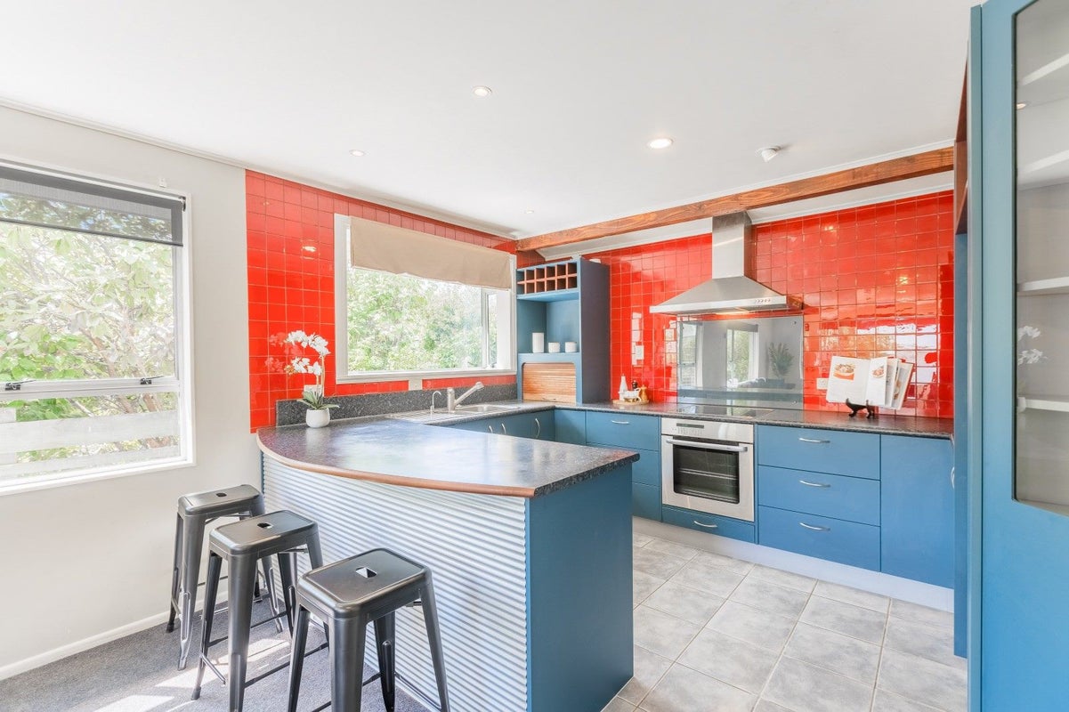 5 Sharda Grove, Paraparaumu Beach, Paraparaumu - Carousel 2