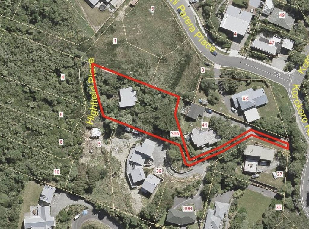 64 Korokoro Road, Korokoro, Lower Hutt - Carousel 1