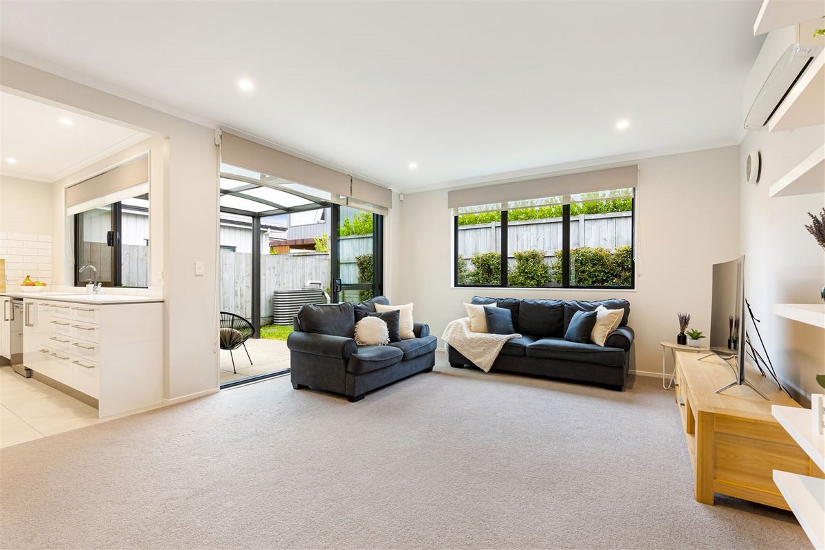 9 Boyes Avenue, Whenuapai, Auckland - Carousel 2