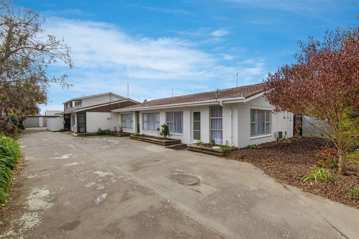 1/391 Gloucester Street, Linwood, Christchurch - Carousel 1